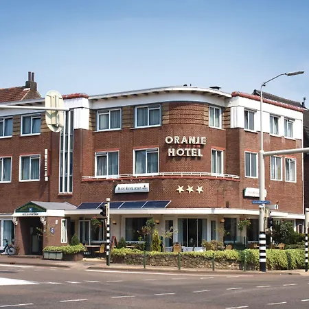 Hotel Oranje 3*