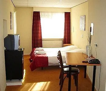 Oranje 3*